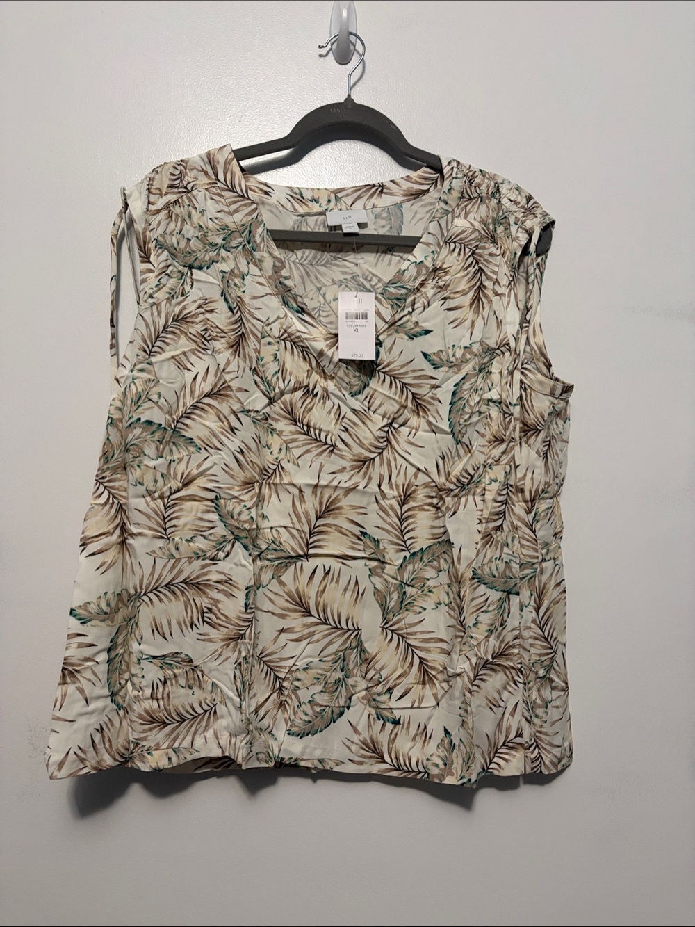 J. Jill Cream Tropical Leaf V-Neck Blouse
